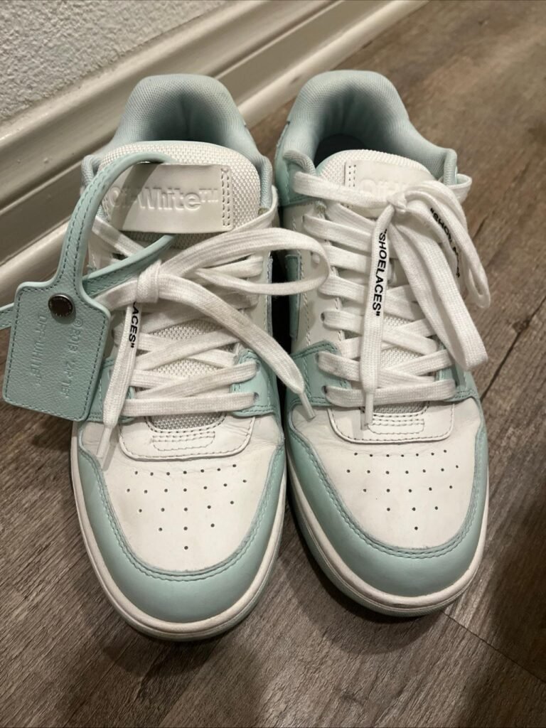Off-White "SHOELACES" Low Top Sneakers (pre-owned)